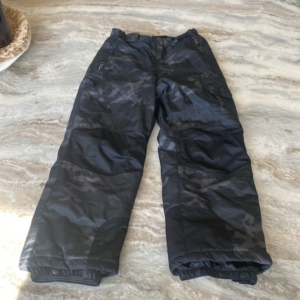 32 Degree Weatherproof Ski Pants - Size 10/12